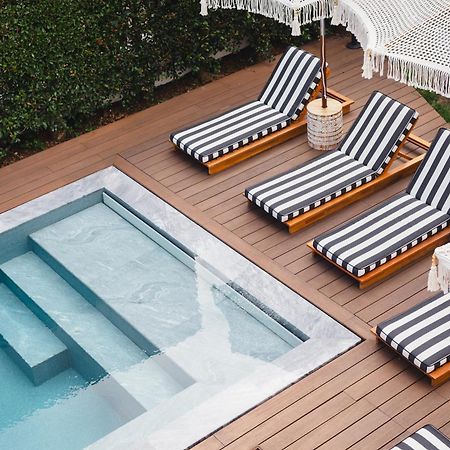 The Salty Pelican Beach Retreat Estoril Exterior photo