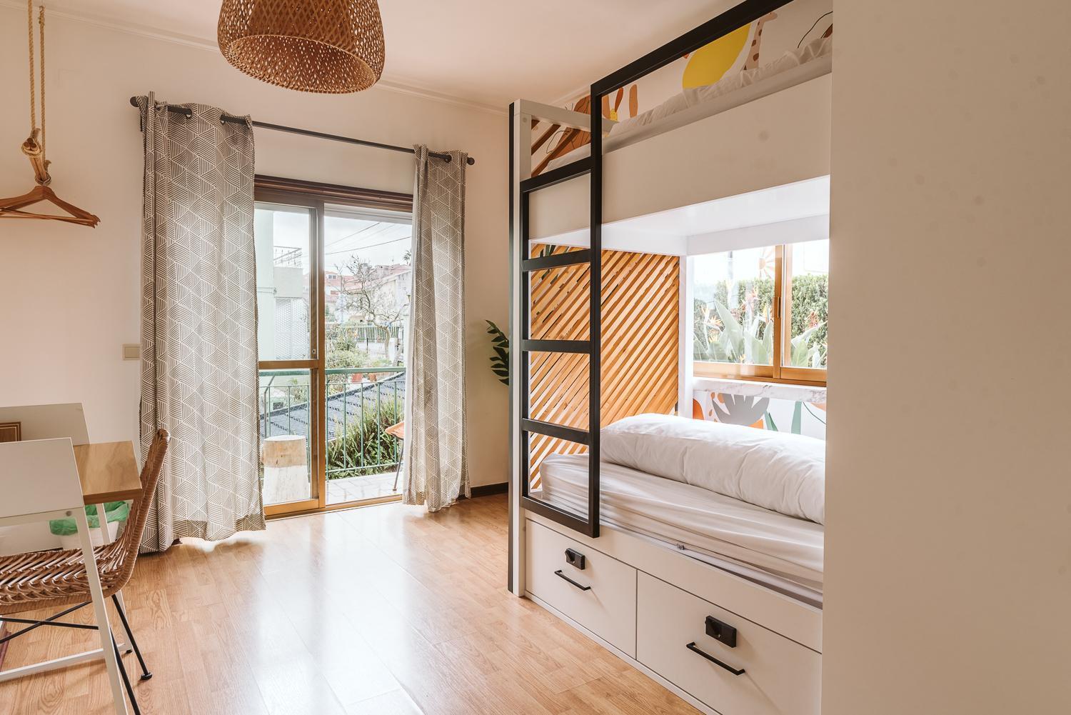 The Salty Pelican Beach Retreat Estoril Room photo